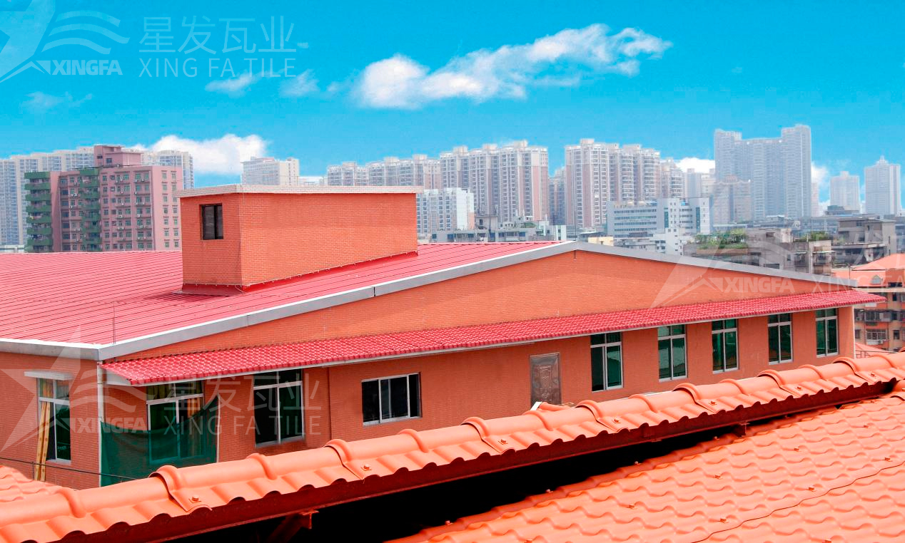 樹(shù)脂瓦非常適用于農(nóng)村房屋的改造，既實(shí)用，性價(jià)比又高！