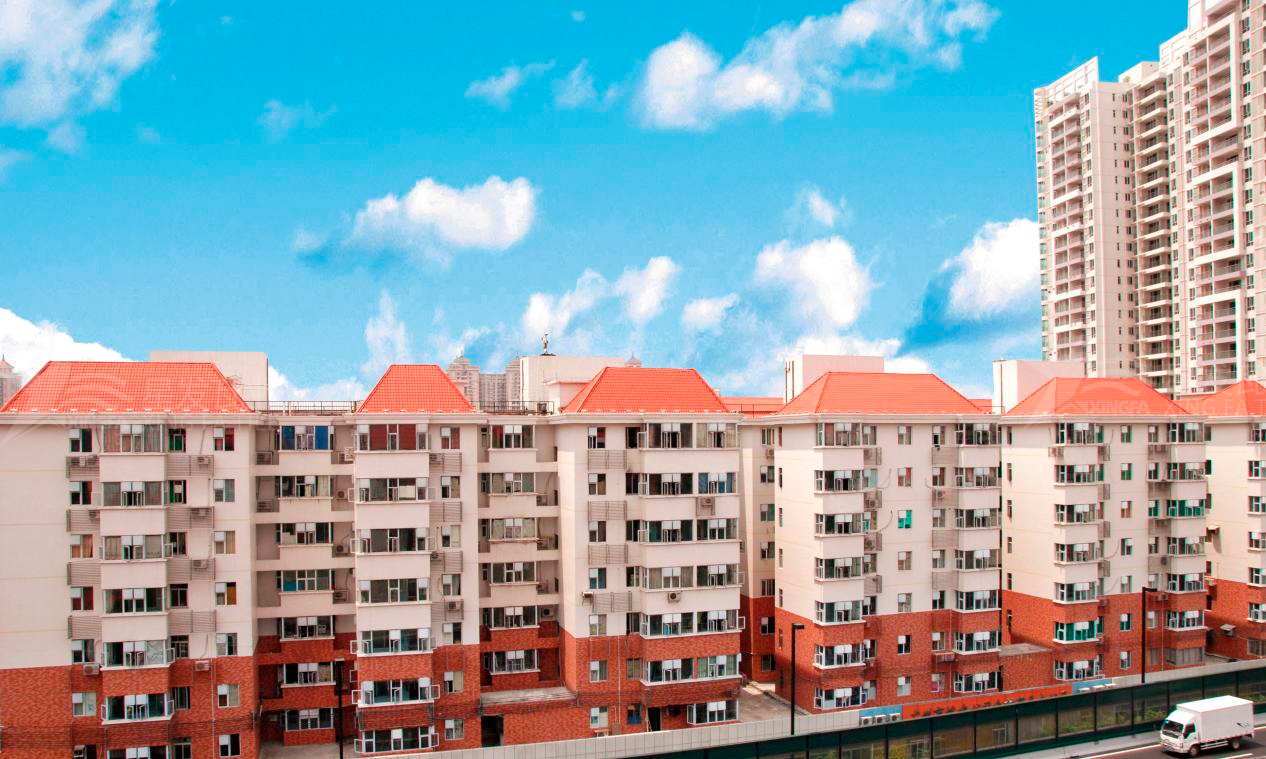 平改坡工程用合成樹(shù)脂瓦的優(yōu)勢(shì)，不僅僅是提升城市形象那么簡(jiǎn)單！
